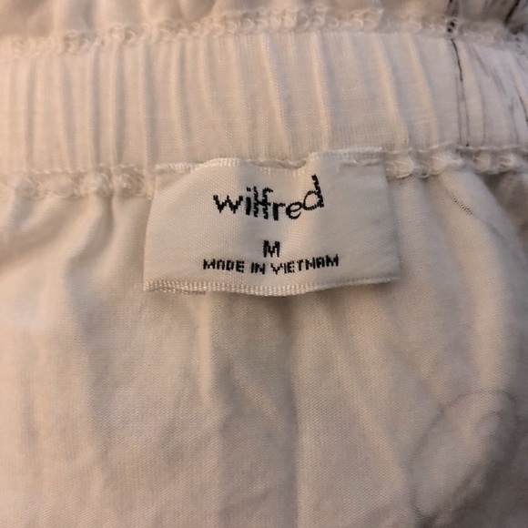 Wilfred flowy off the shoulder top - Picture 3 of 3